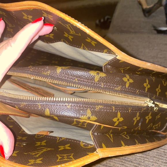 Louis Vuitton briefcase style bag in great condition - Picture 9 of 14